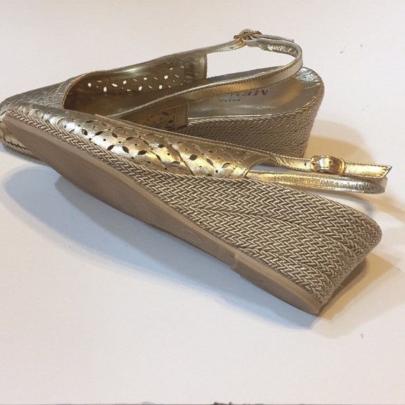 Nice Sesto Meucci wedges - Picture 4 of 5